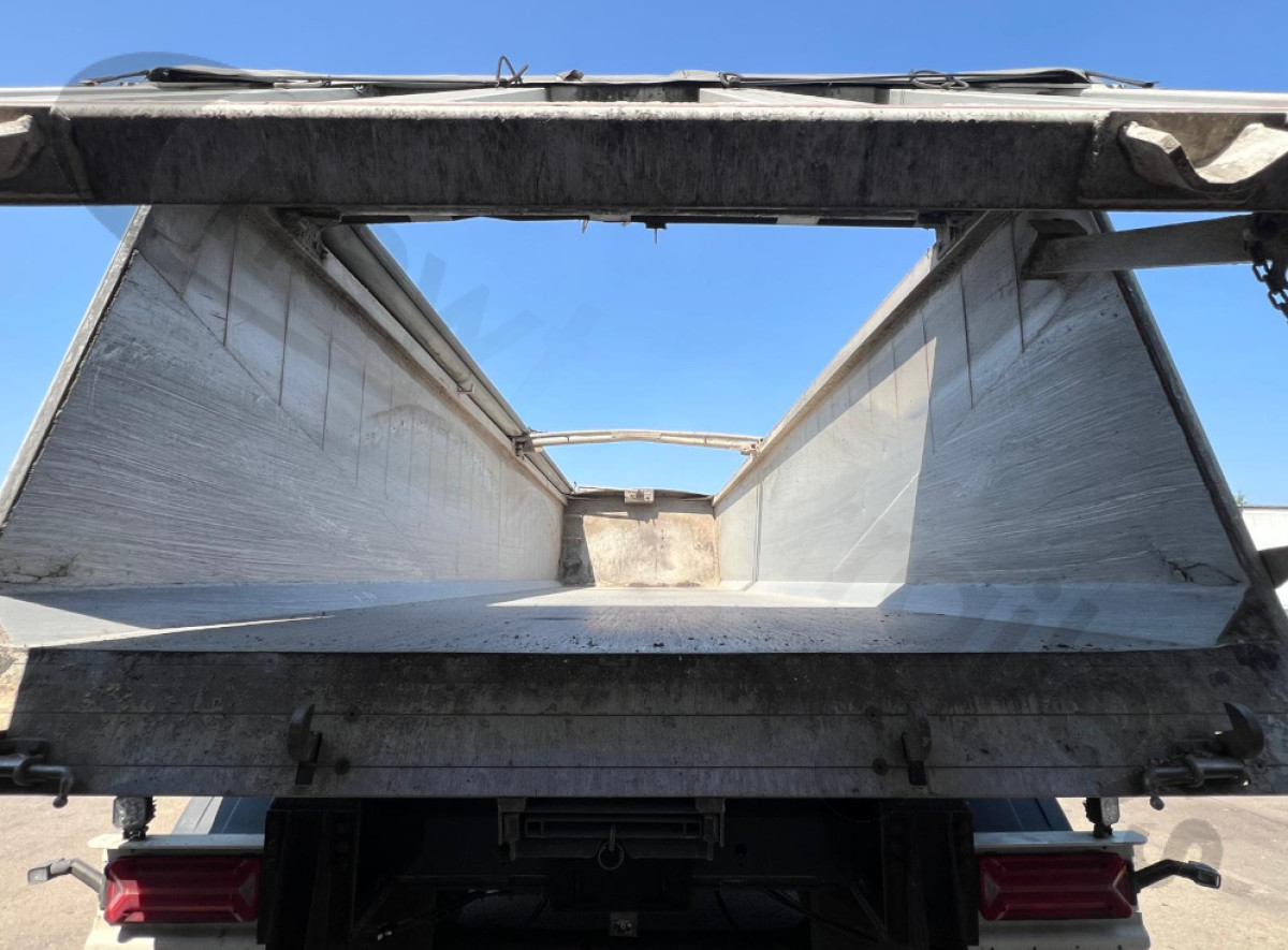 Used 2022 STAS Aggregate Tipping Trailer