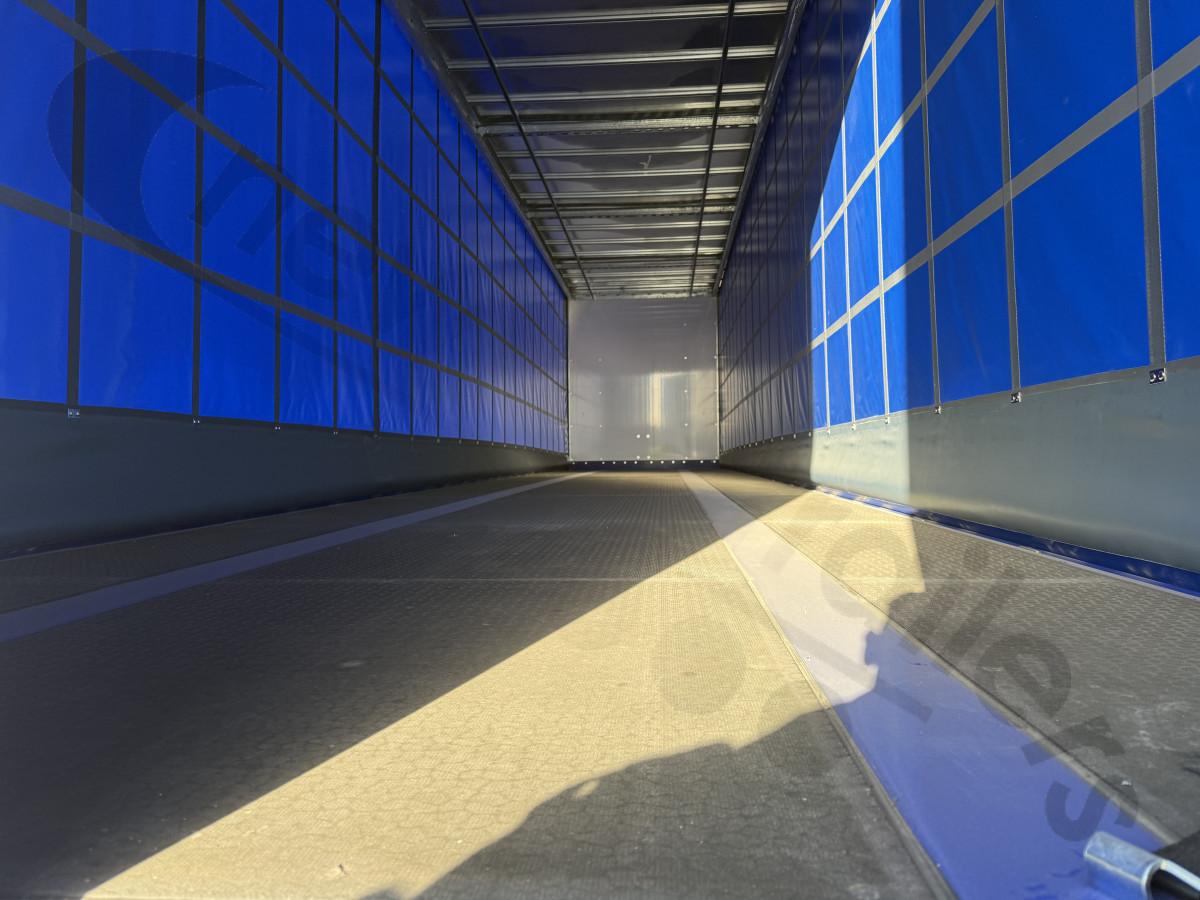 New 2027 SDC Curtainsider Trailer