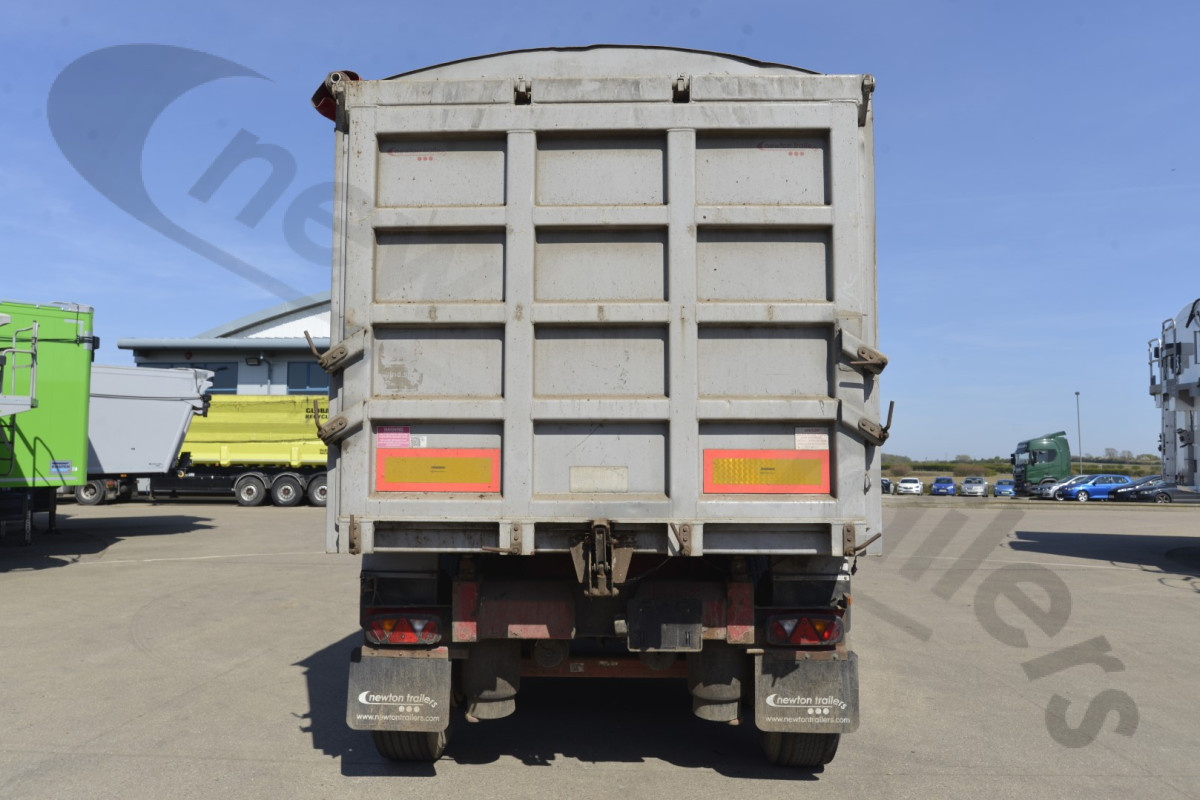 Used 2010 SDC Watertight Tipping Trailer
