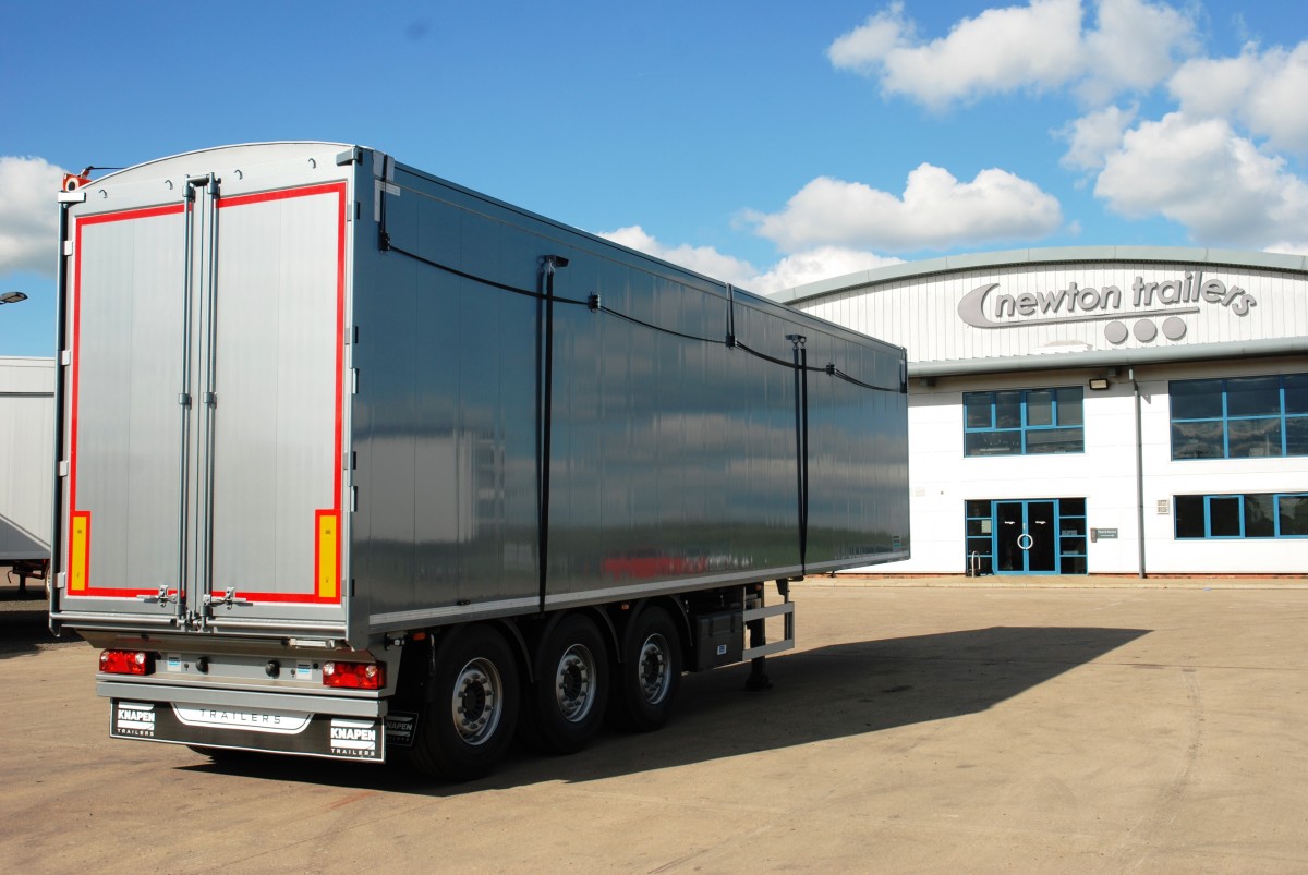 New 2025 Knapen Agricultural Moving Floor Trailer