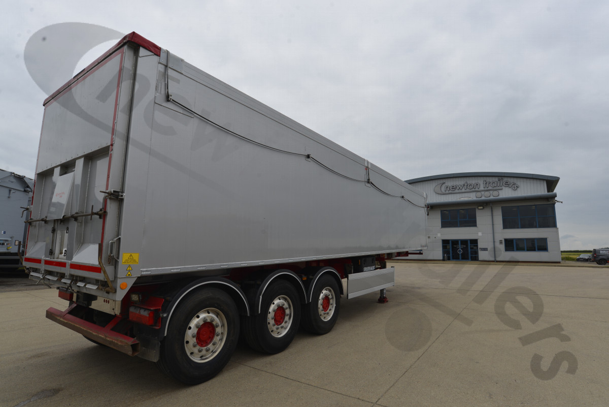 Used 2018 Fruehauf Plank Sided Tipping Trailer