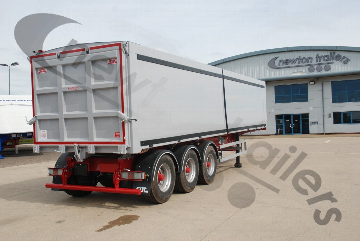 New 2025 SDC Watertight Tipping Trailer