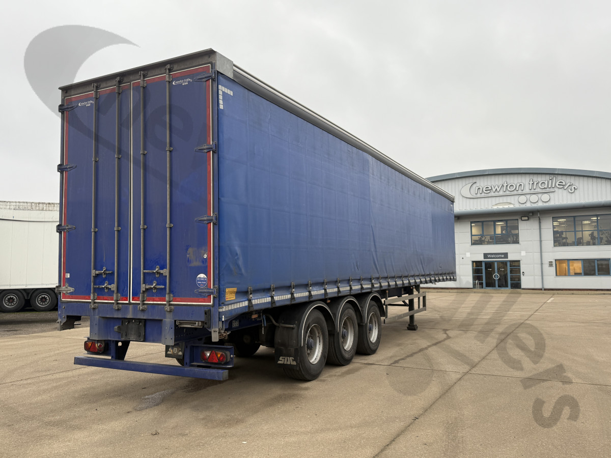 Used 2022 SDC Curtainsider Trailer