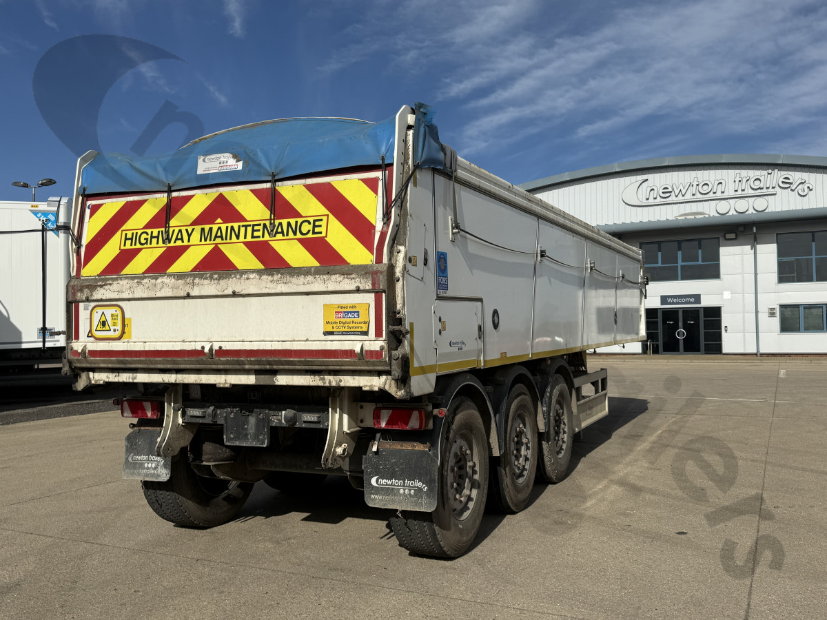 Hire Used 2022 Fliegl Asphalt Ejector Trailer