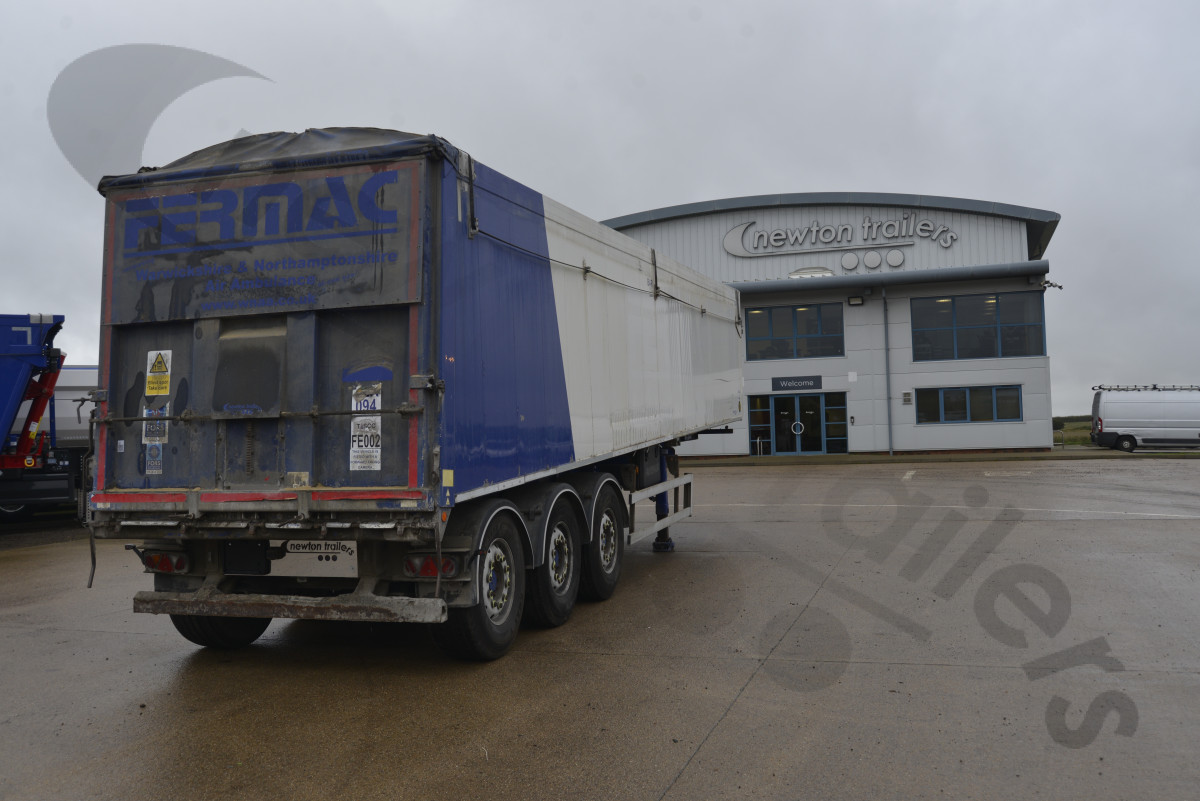 Used 2015 Fruehauf Plank Sided Tipping Trailer