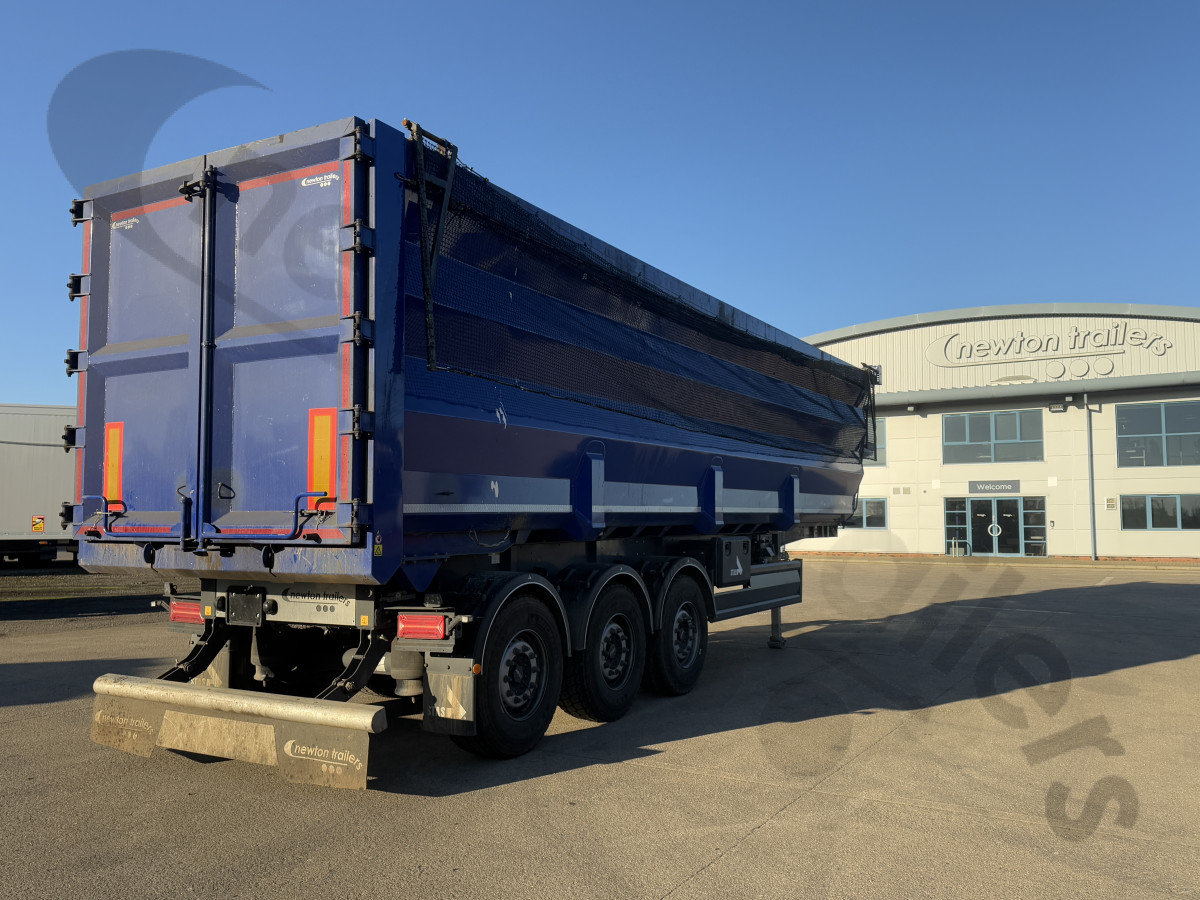 Hire Used 2025 Lück Steel Body Tipping Trailer