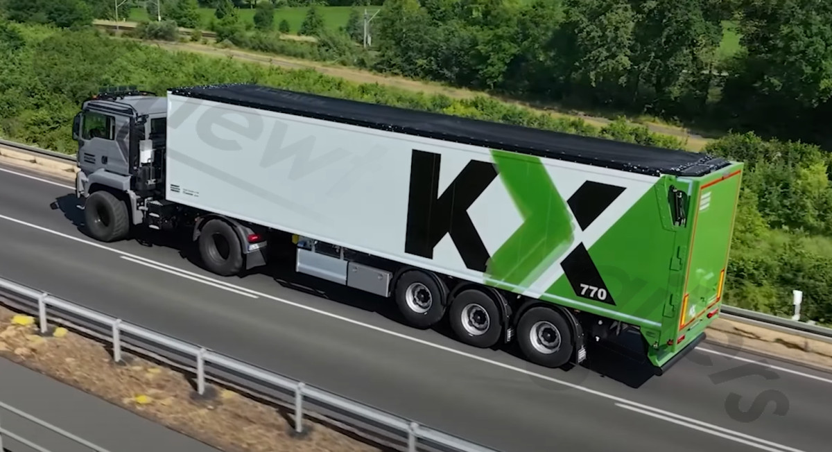 New 2025 Knapen Agricultural Moving Floor Trailer