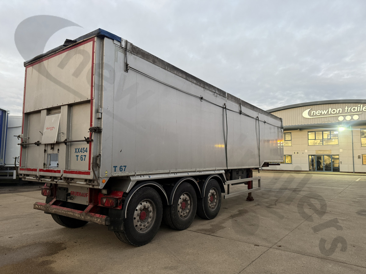 Used 2016 Fruehauf Plank Sided Tipping Trailer