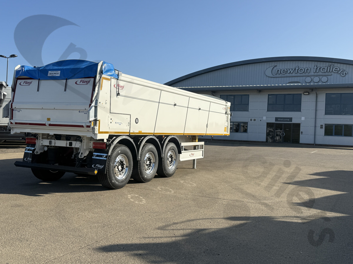 Hire New 2026 Fliegl Asphalt Ejector Trailer