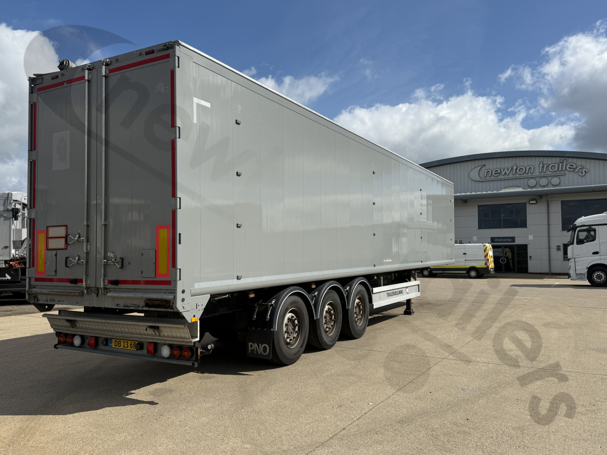 Used 2019 Kraker Side Door Moving Floor
