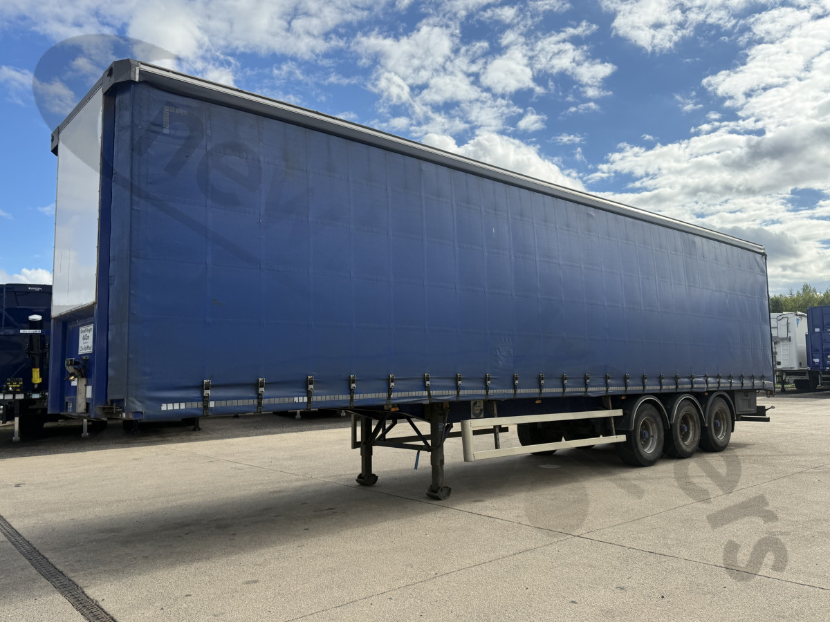 Used 2016 SDC Curtainsider Trailer