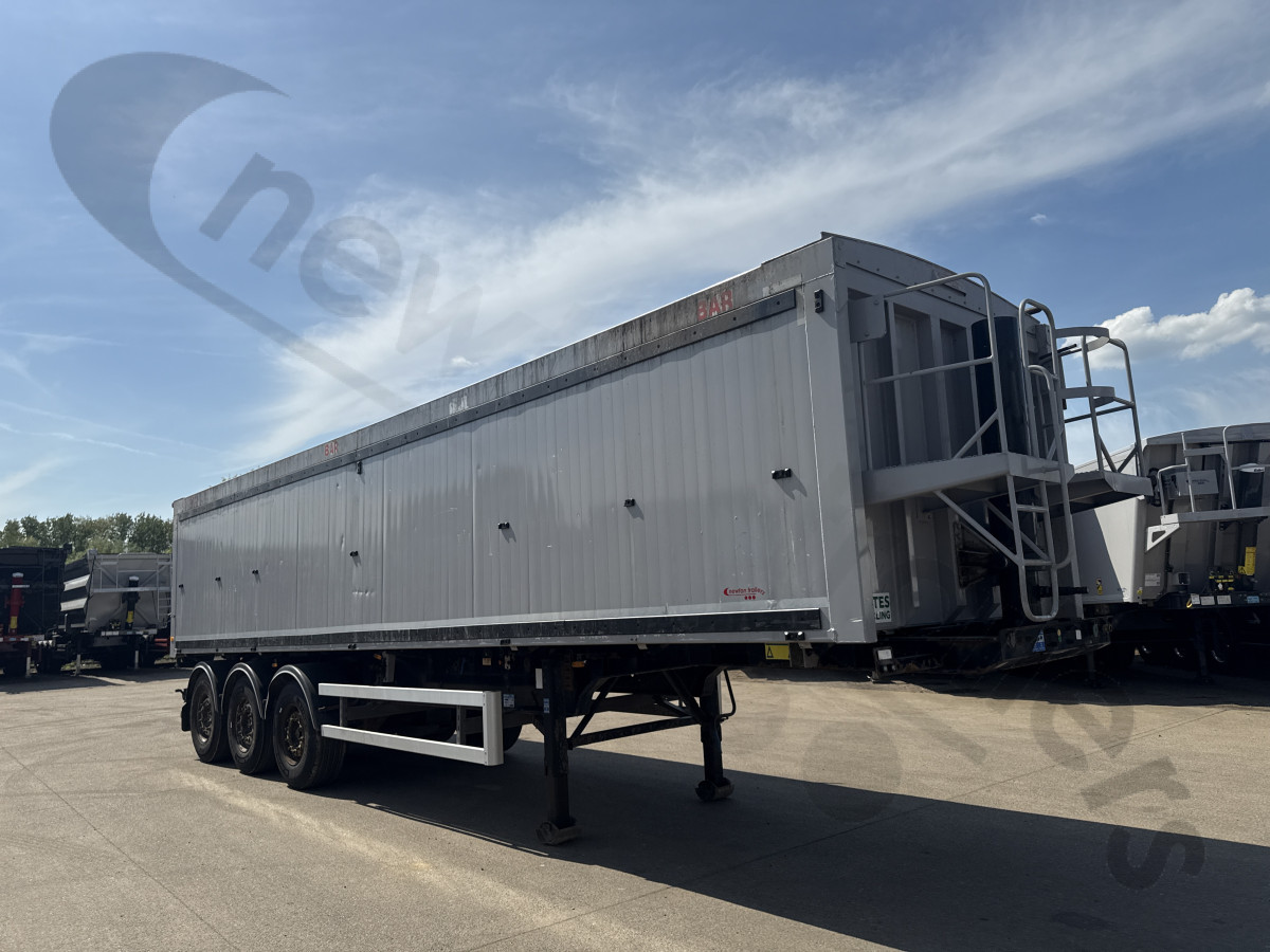 Used 2016 SDC Watertight Tipping Trailer