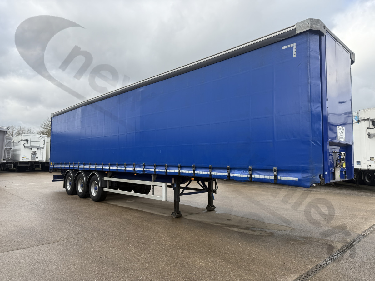 Used 2022 SDC Curtainsider Trailer