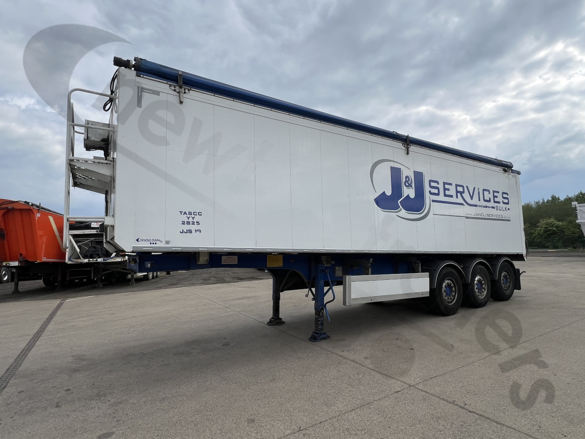 Used 2019 Fruehauf Plank Sided Tipping Trailer
