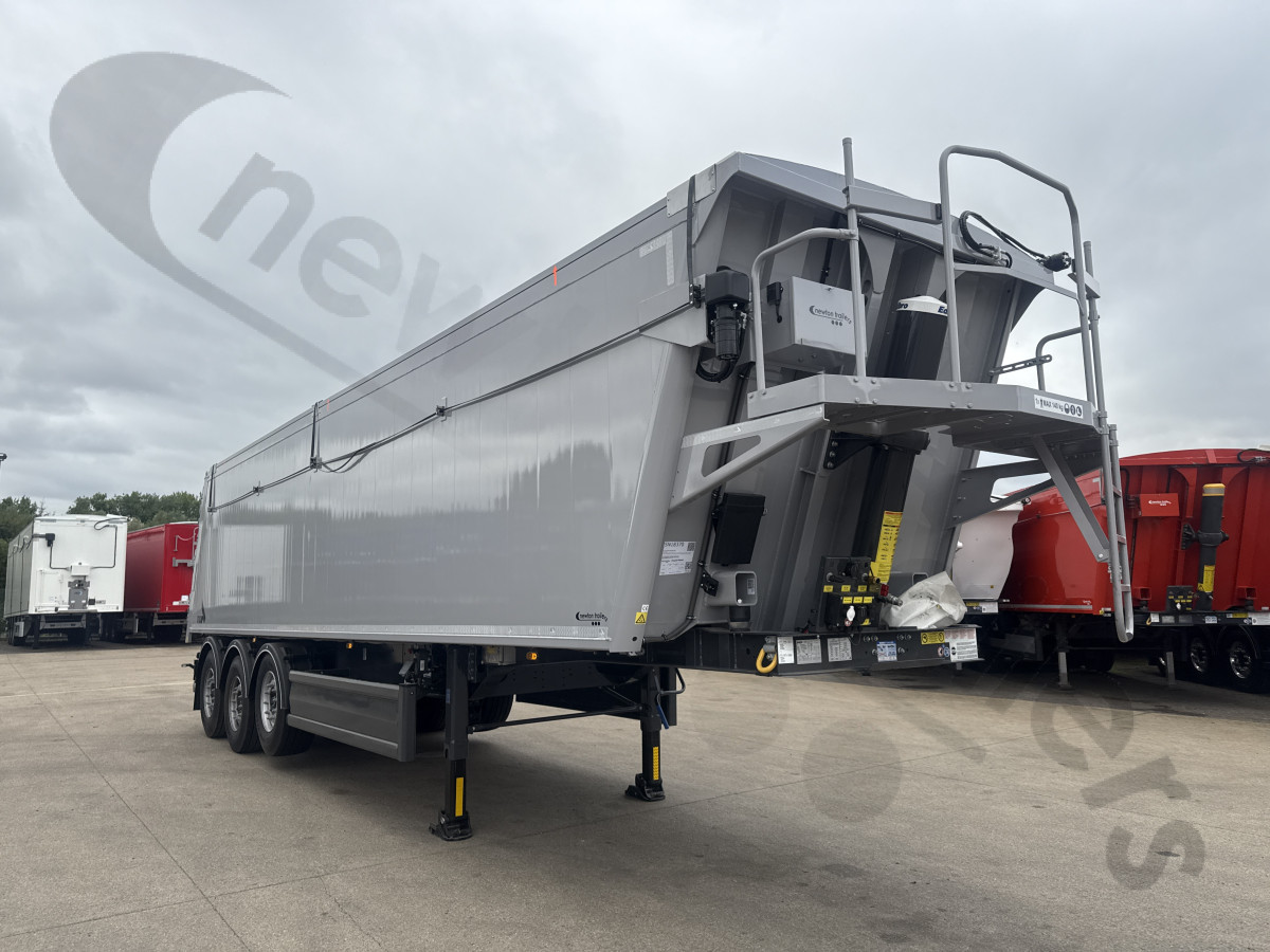New 2025 STAS Watertight Tipping Trailer