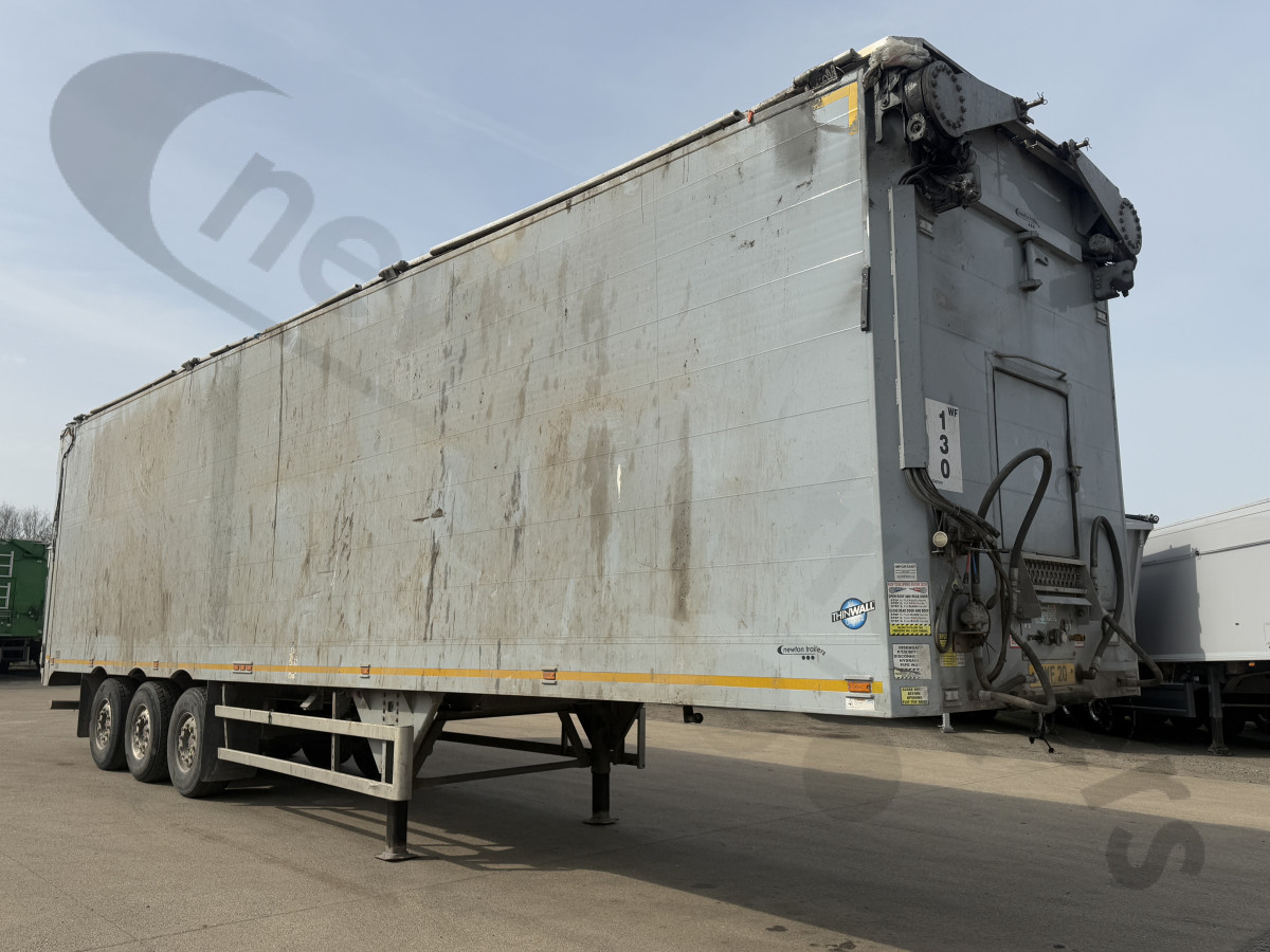 Used 2020 Titan Heavy Duty Waste & Landfill Moving Floor Trailer Hydraulic Door