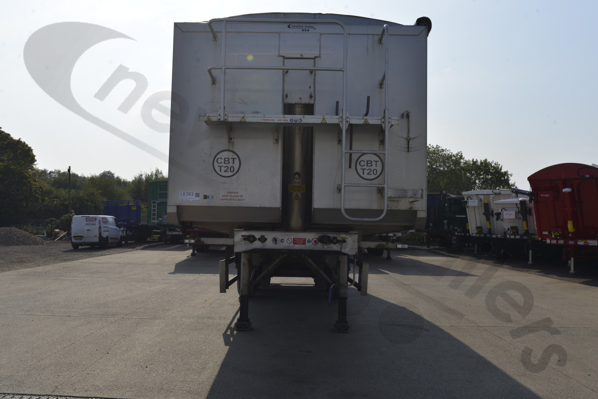 Used 2015 Fruehauf Plank Sided Tipping Trailer
