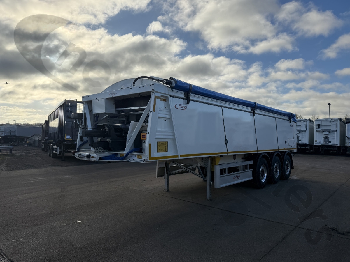 Hire Used 2025 Fliegl Asphalt Ejector Trailer