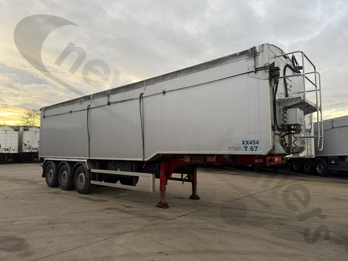 Used 2016 Fruehauf Plank Sided Tipping Trailer