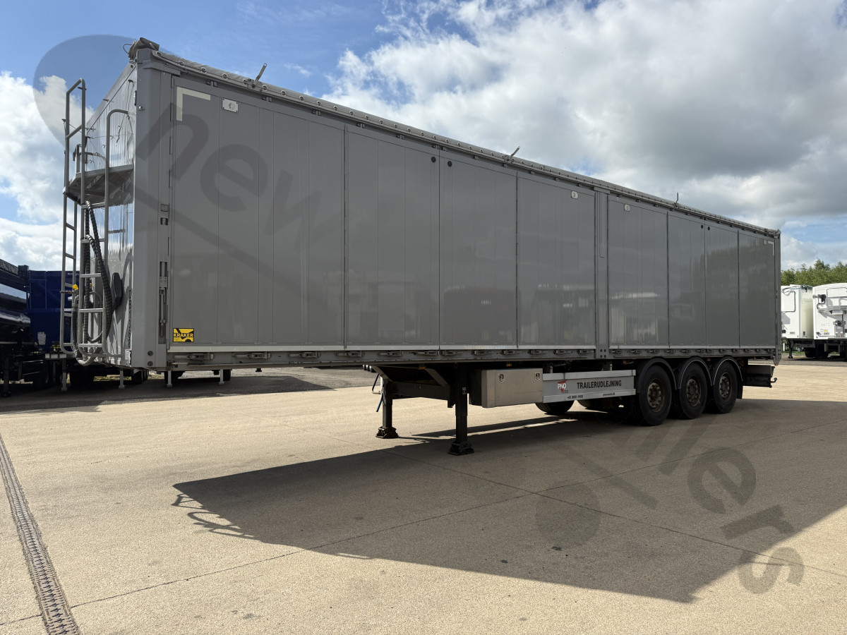 Used 2019 Kraker Side Door Moving Floor