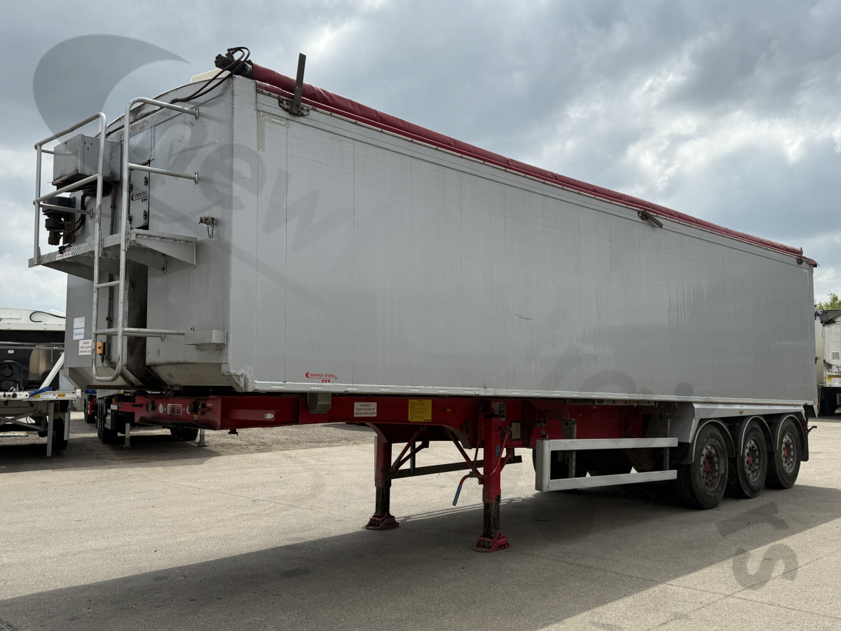 Used 2015 Fruehauf Plank Sided Tipping Trailer