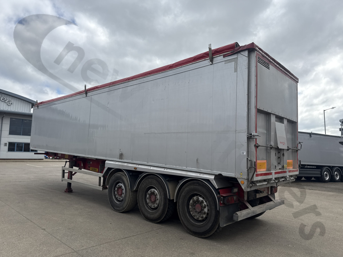Used 2016 Fruehauf Plank Sided Tipping Trailer