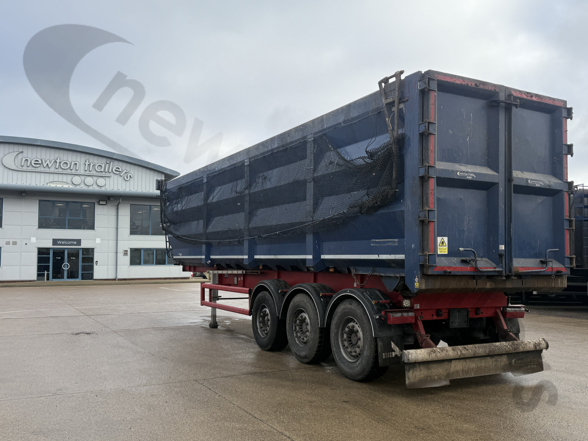 Used 2018 Lück Steel Body Tipping Trailer