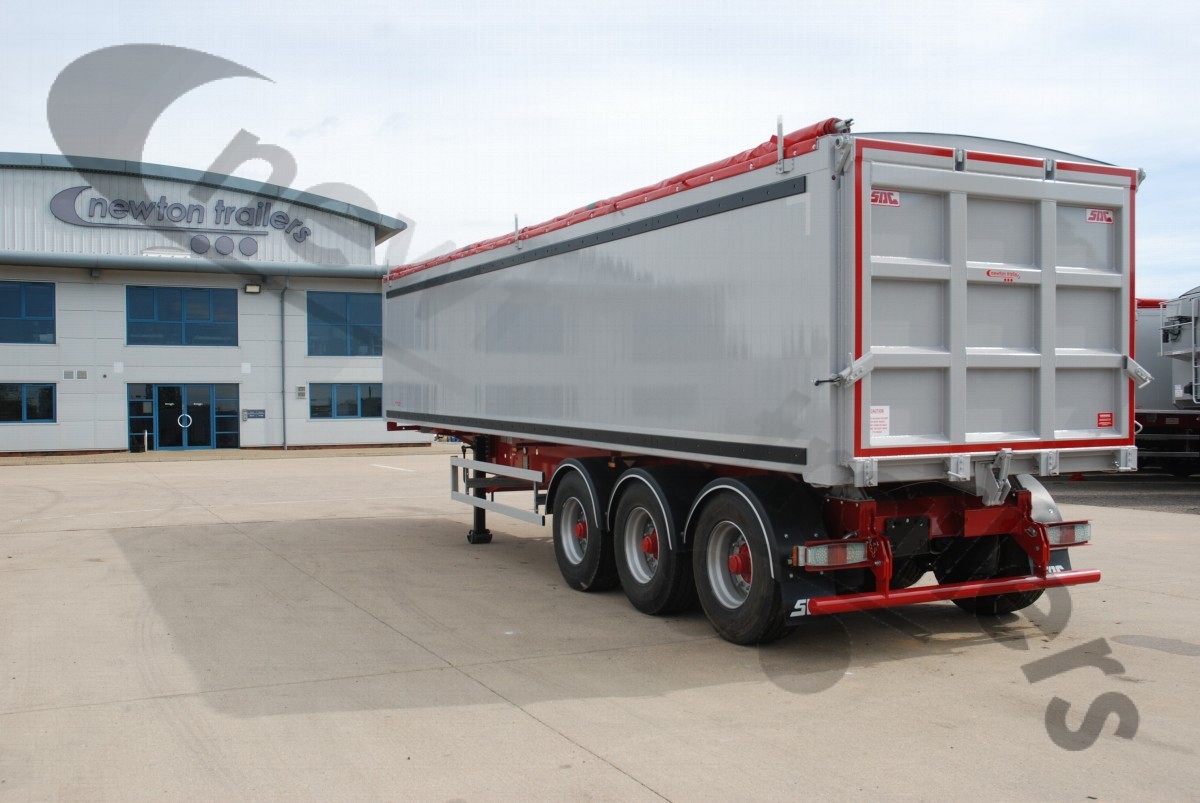 New 2025 SDC Watertight Tipping Trailer