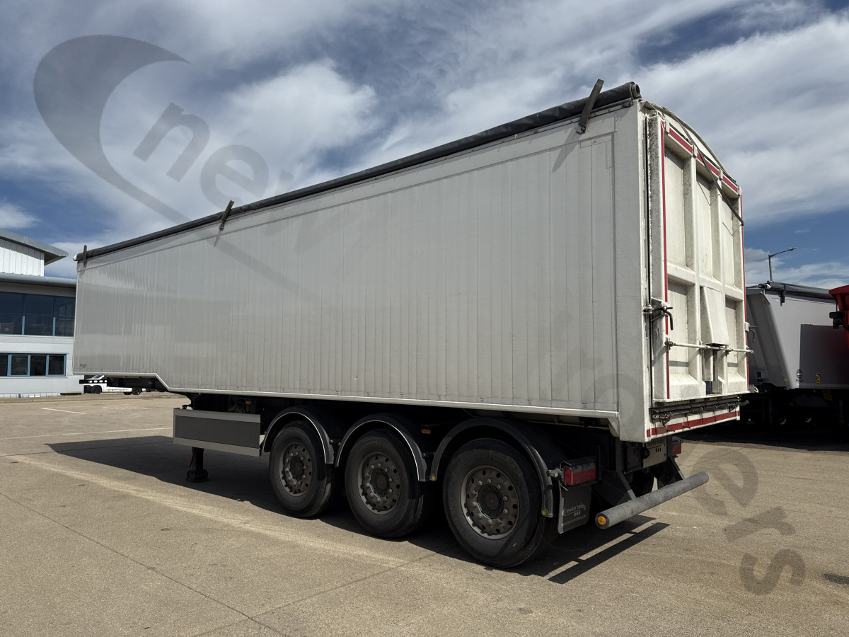 Hire Used 2022 Muldoon Plank Sided Tipping Trailer