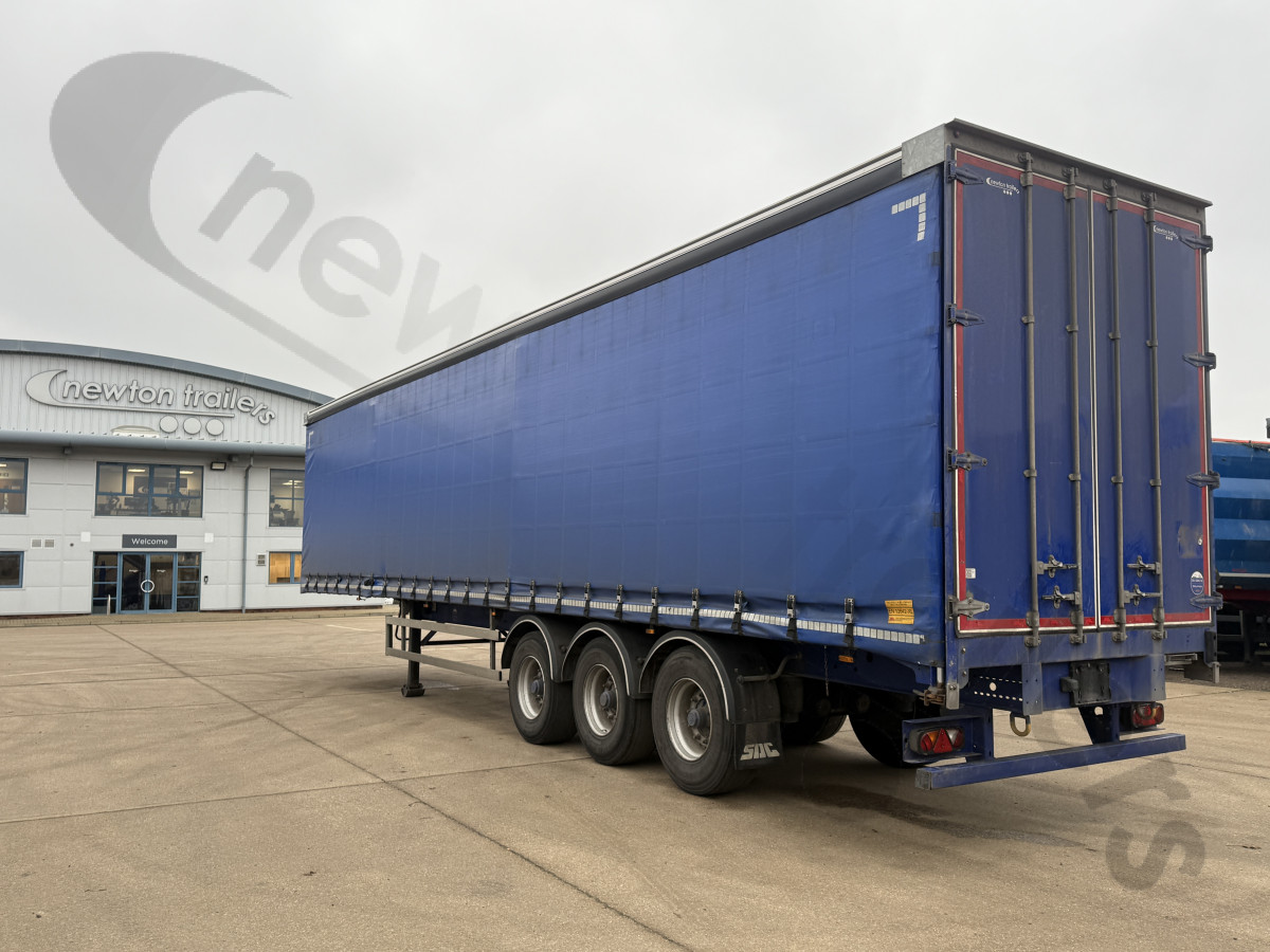 Used 2022 SDC Curtainsider Trailer