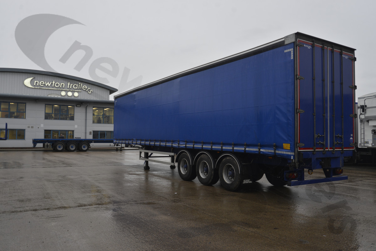 Used 2022 SDC Curtainsider Trailer