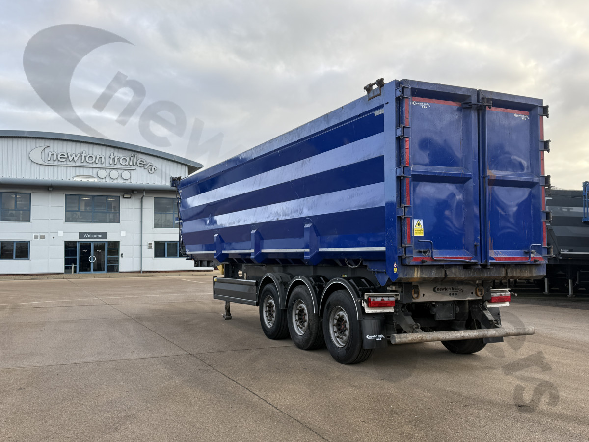 Hire Used 2023 Lück Steel Body Tipping Trailer