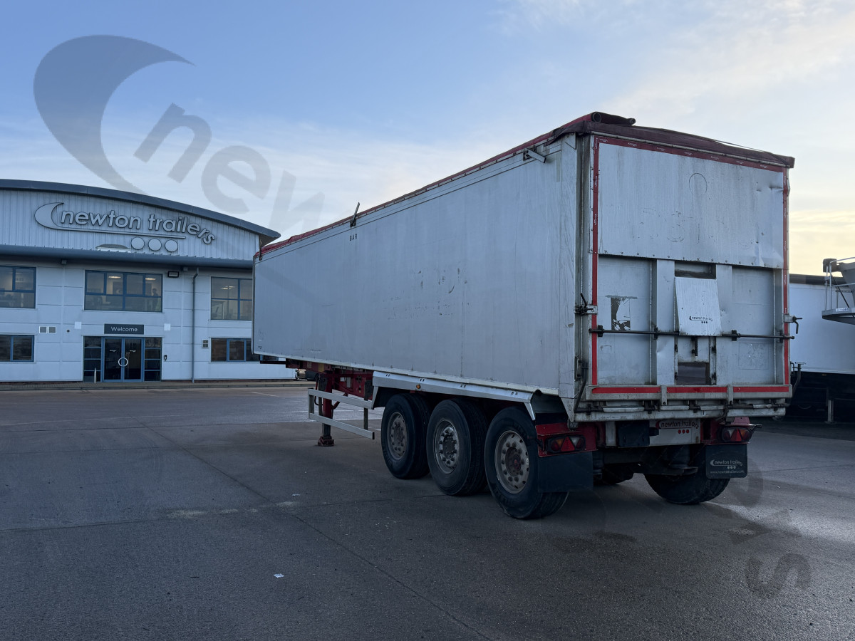 Used 2014 Fruehauf Plank Sided Tipping Trailer