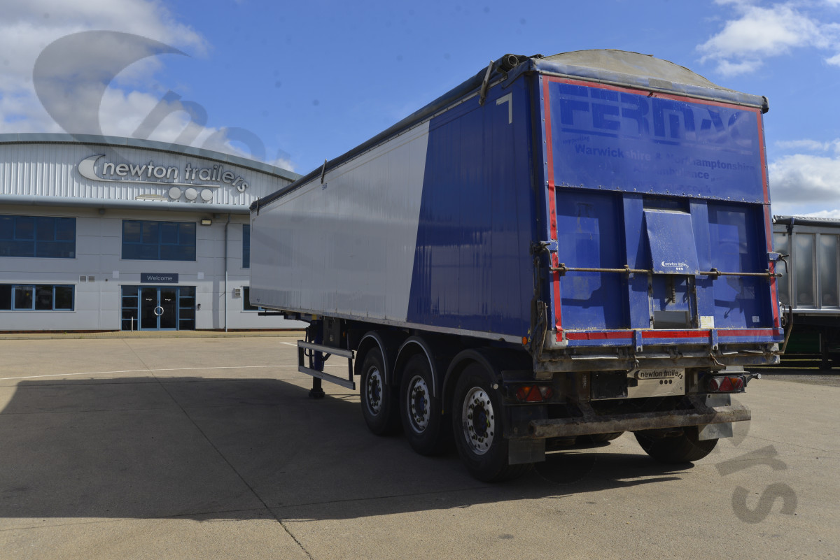 Hire Used 2015 Fruehauf Plank Sided Tipping Trailer
