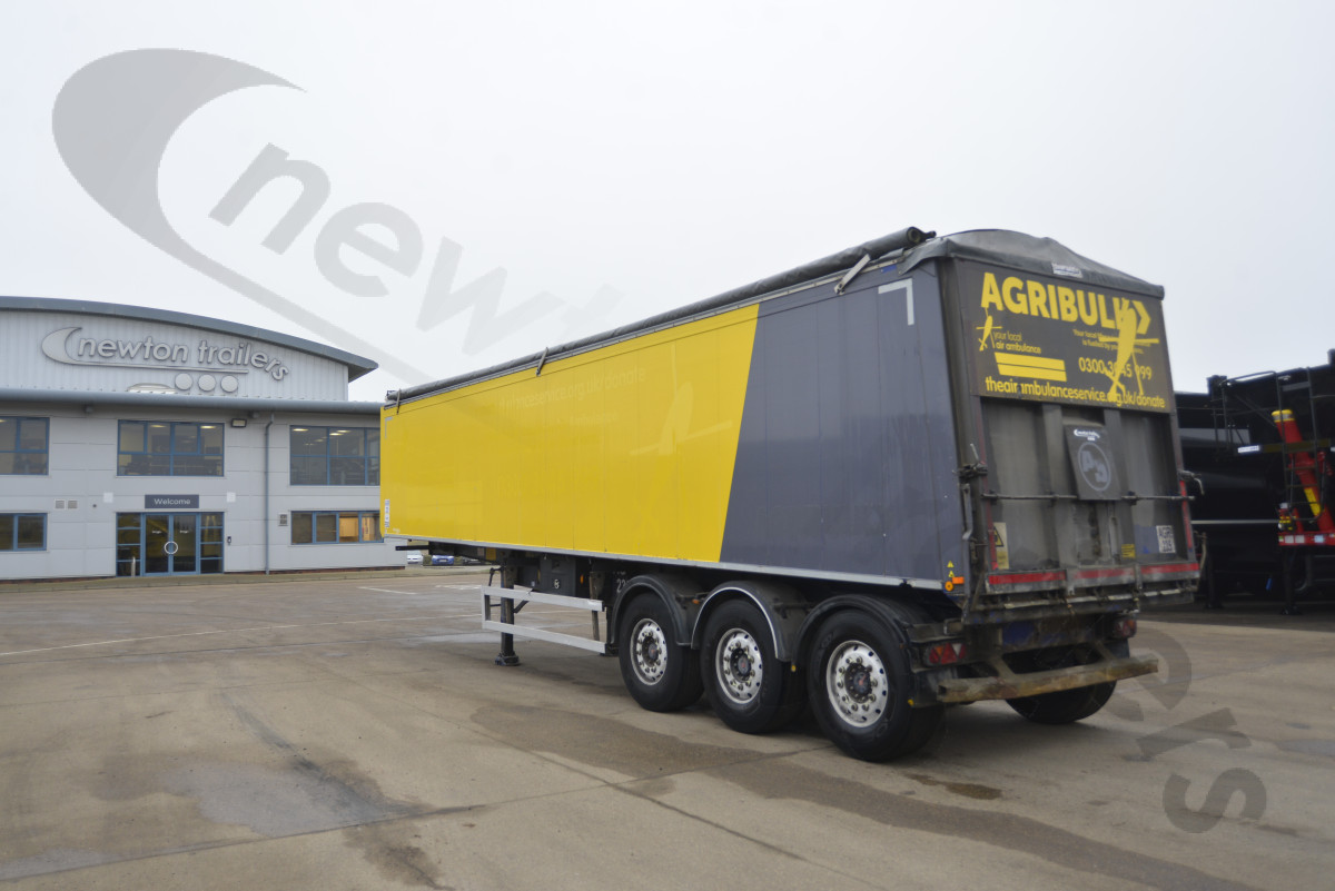 Used 2015 Fruehauf Plank Sided Tipping Trailer