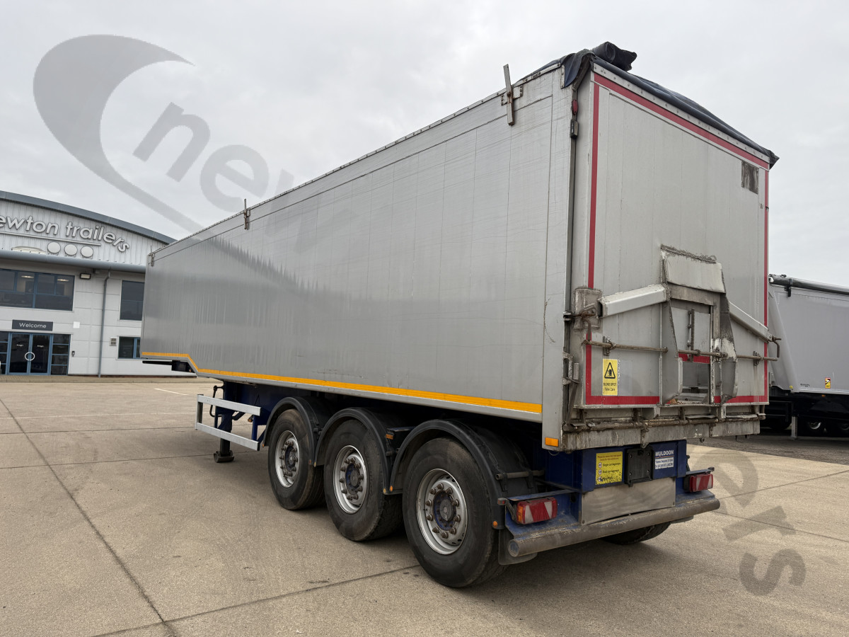 Used 2014 Muldoon Plank Sided Tipping Trailer
