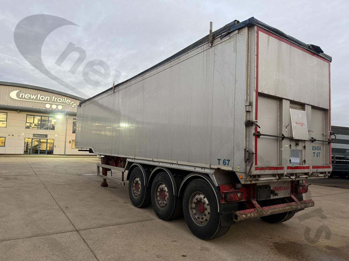 Used 2016 Fruehauf Plank Sided Tipping Trailer