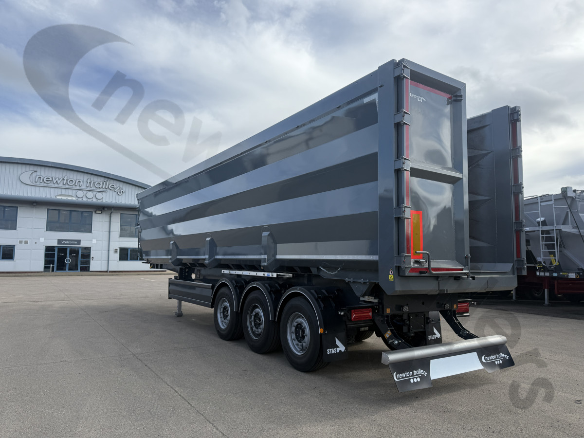 Hire New 2026 Lück Steel Body Tipping Trailer