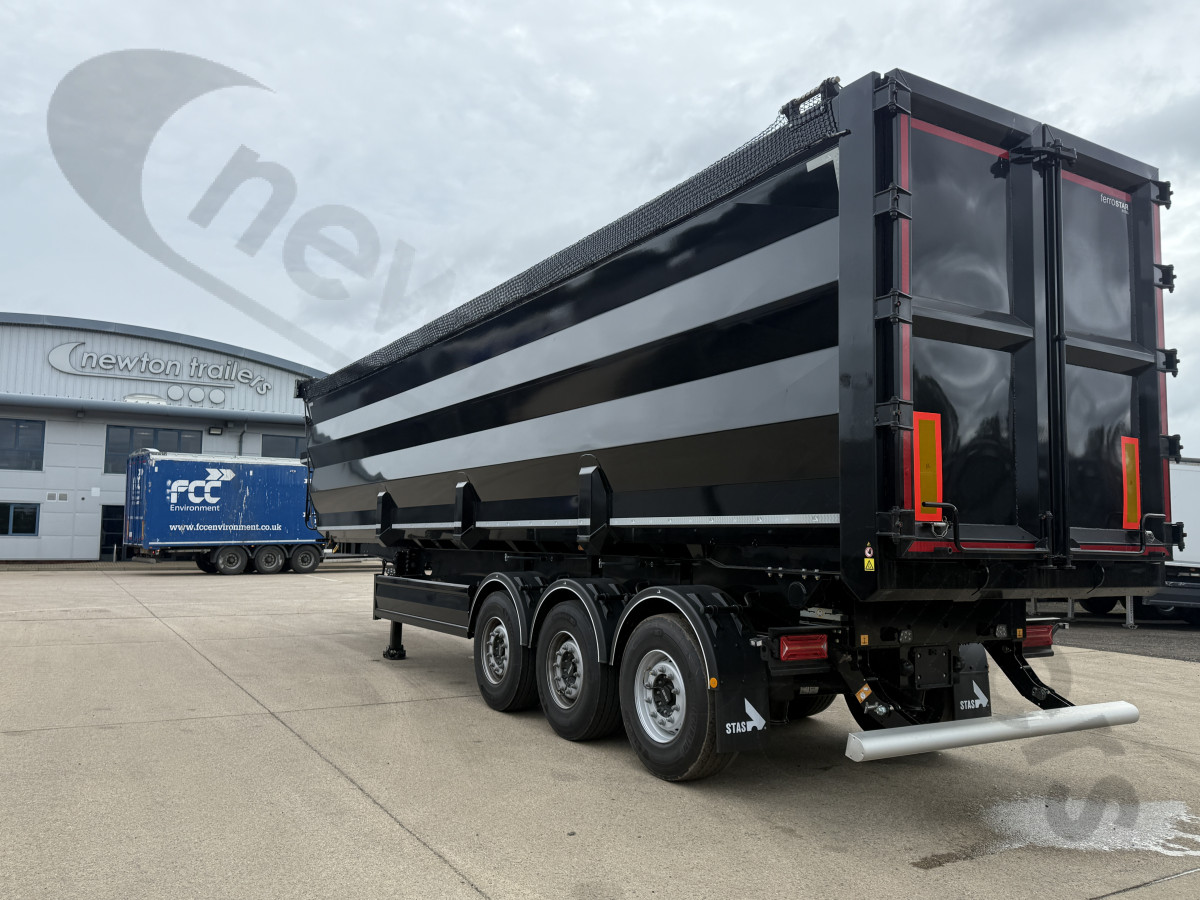 Hire New 2026 Lück Steel Body Tipping Trailer