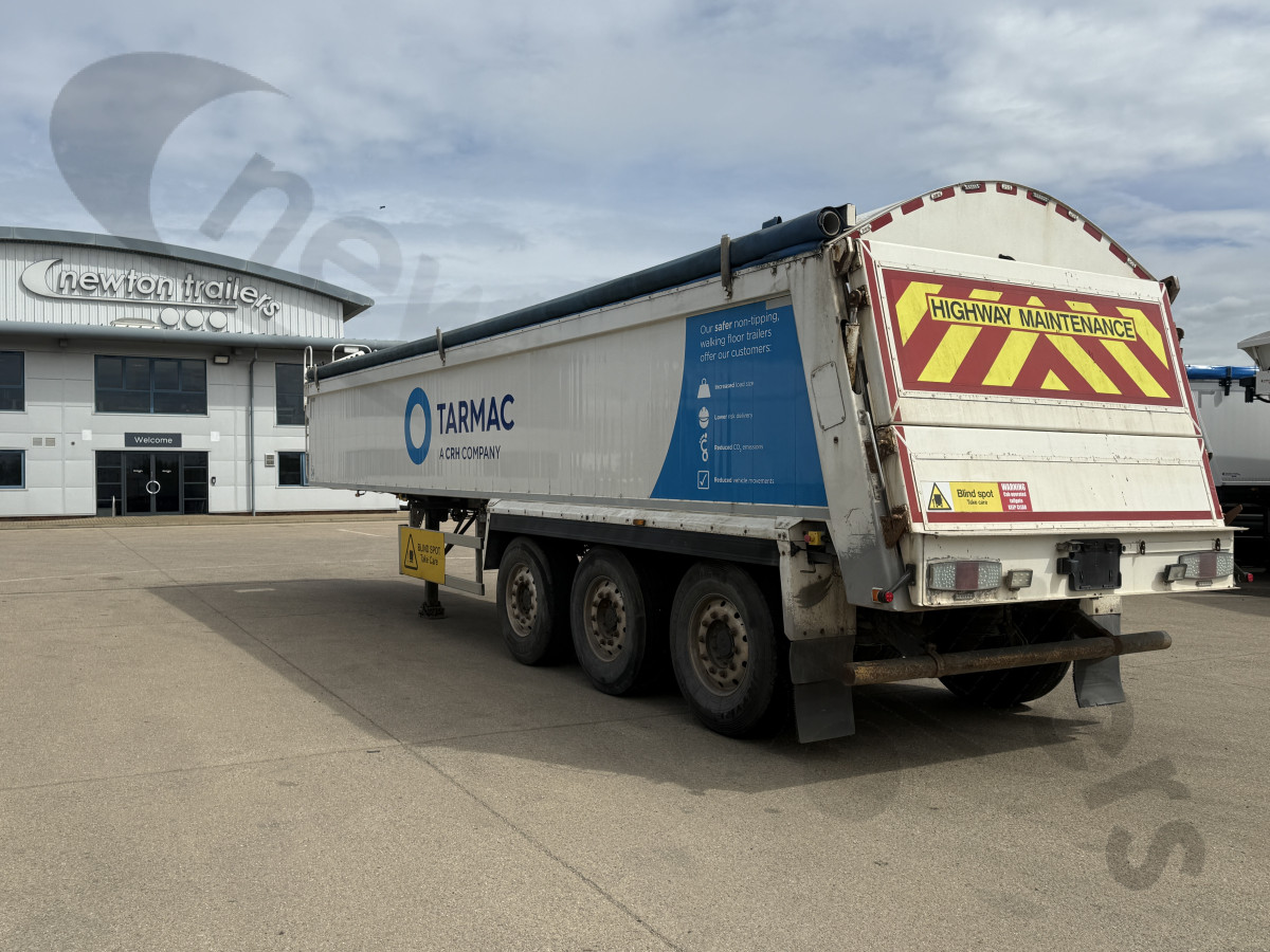 Hire Used 2016 Wilcox CV Aggregate WALKING FLOOR® Trailer