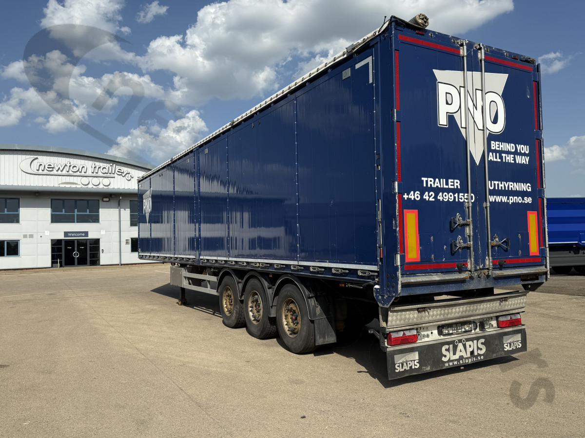 Hire Used 2019 Kraker Side Door Moving Floor
