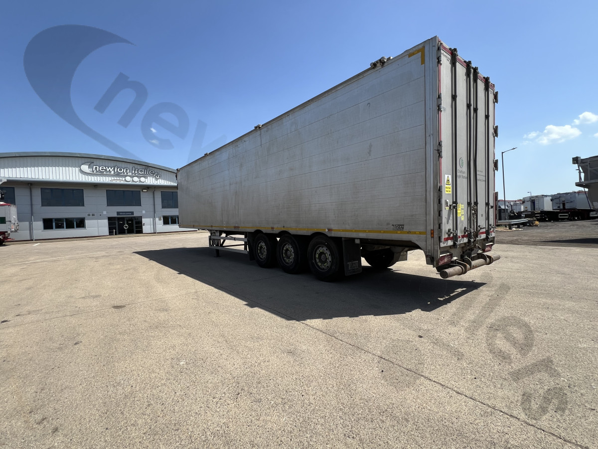 Used 2022 Titan UK Heavy Waste & Landfill Moving Floor Trailer